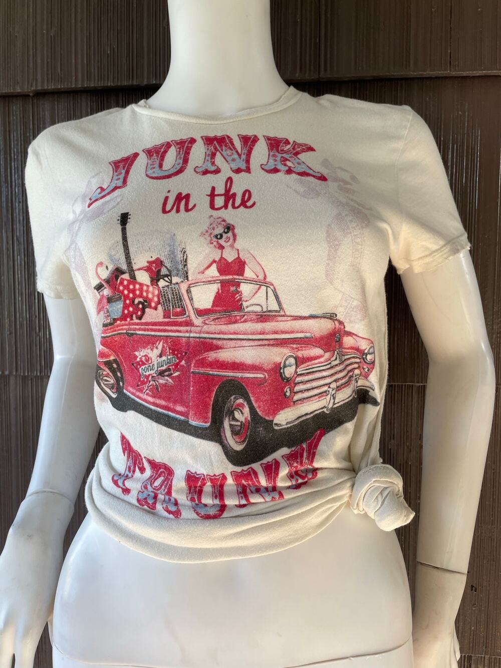 🔥Vintage Y2K Classic Car Junk In The Trunk Cry Baby Tees Distressed Women’s M